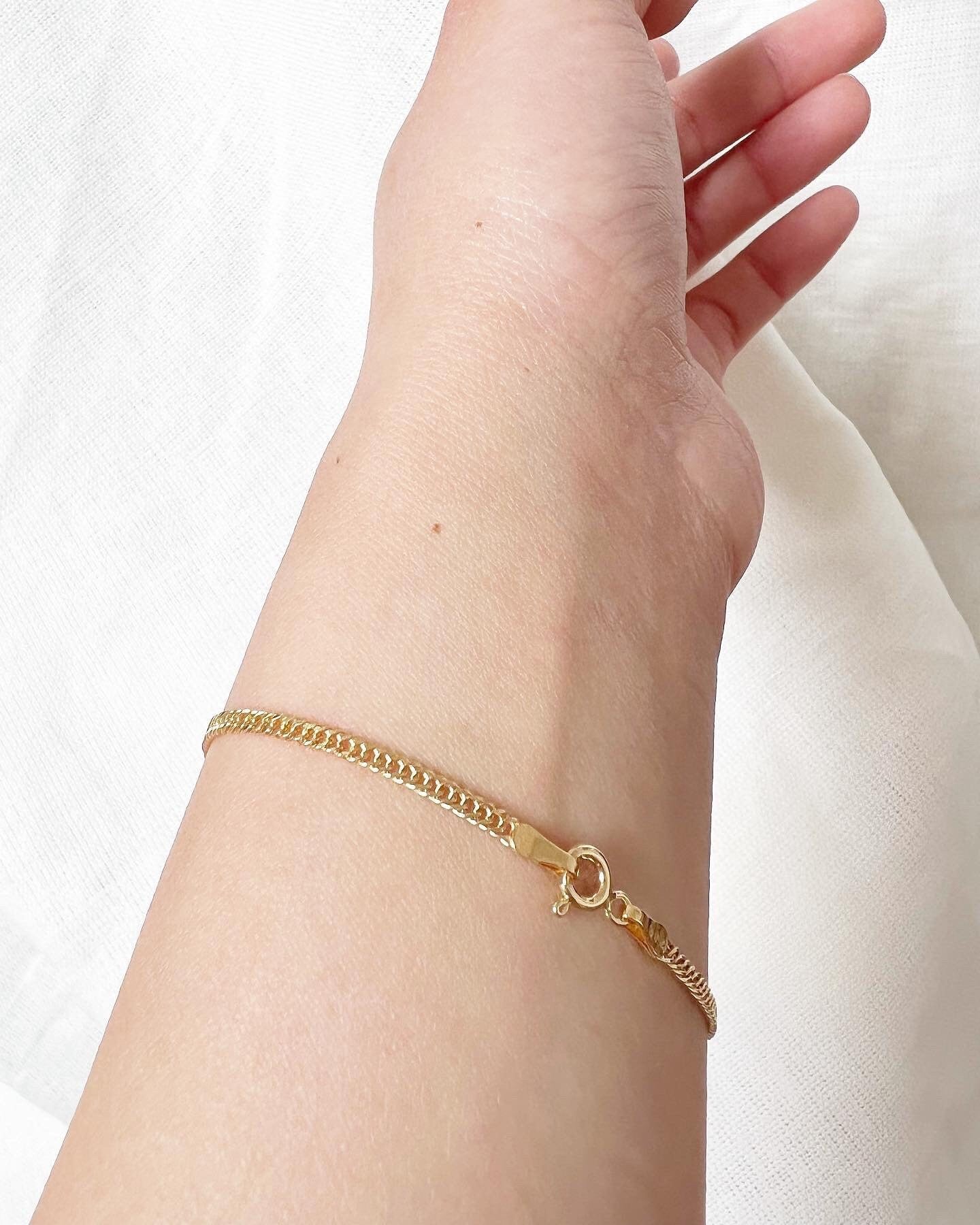 18K Solid Gold Petite Cuban Bracelet, 2.5-3mm Dainty Chain, Minimalist Jewelry