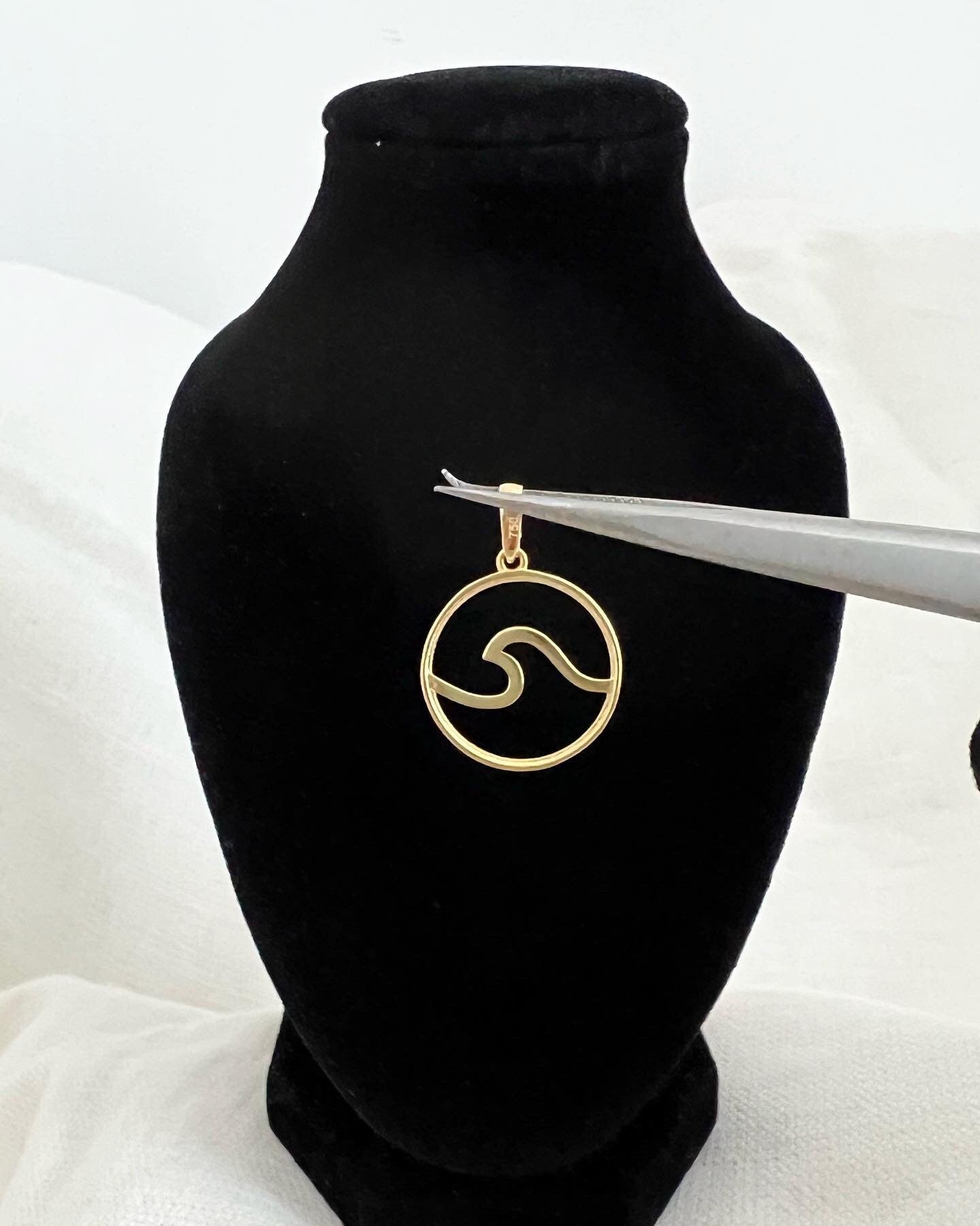 18K Solid Gold Wave Pendant Necklace, Minimalist Beach Jewelry, 15mm Dainty Charm