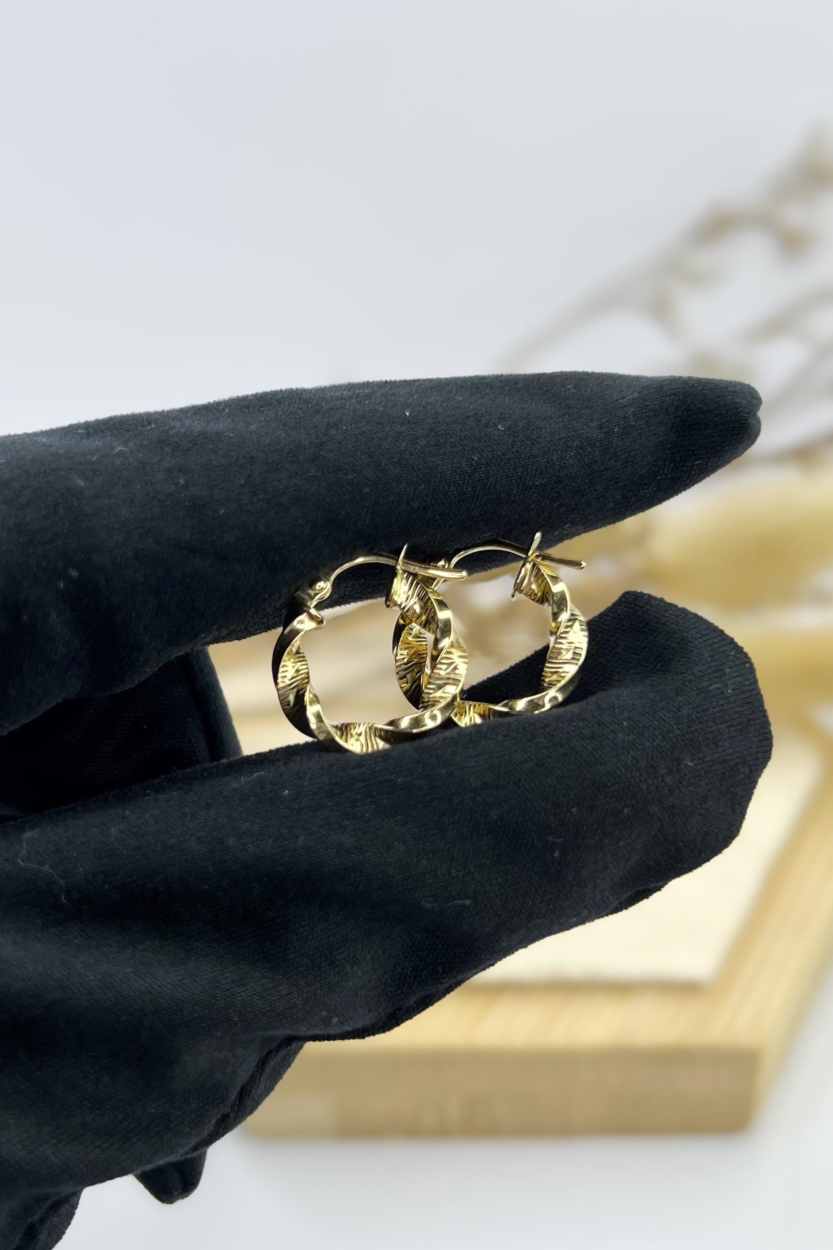 18k Solid Gold Twisted Earrings - 14mm - Unique - Bestseller Gift - Christmas Gift - Gift for Her - Birthday Gift