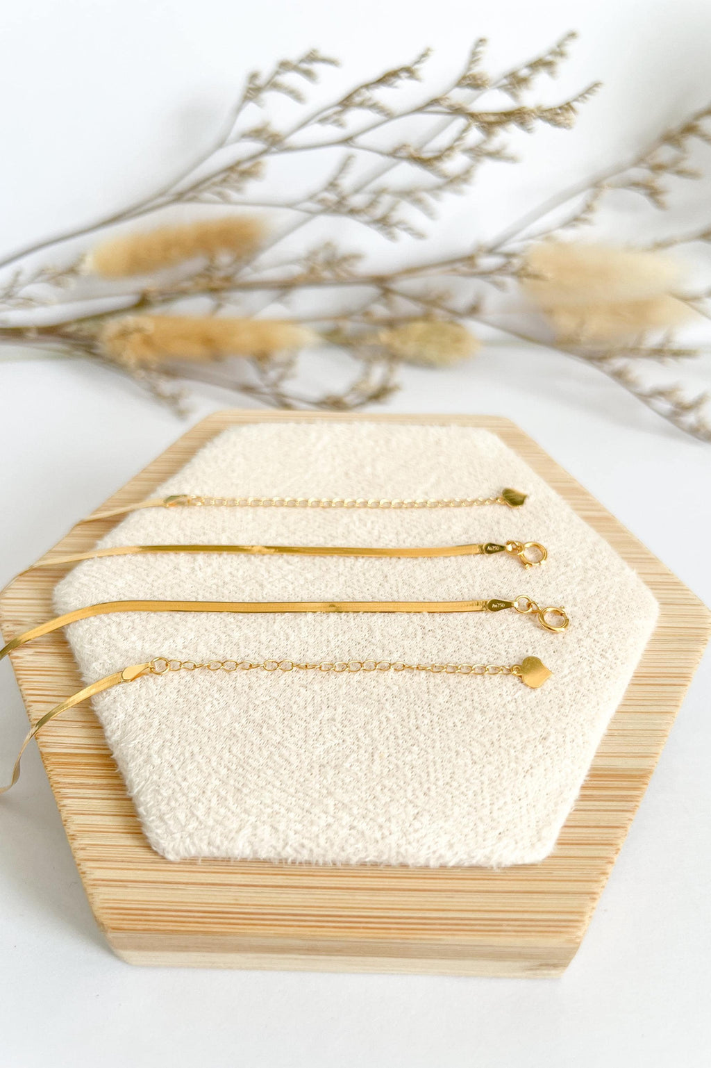 18K Solid Gold Flat Herringbone Necklace: Adjustable 2mm Chain