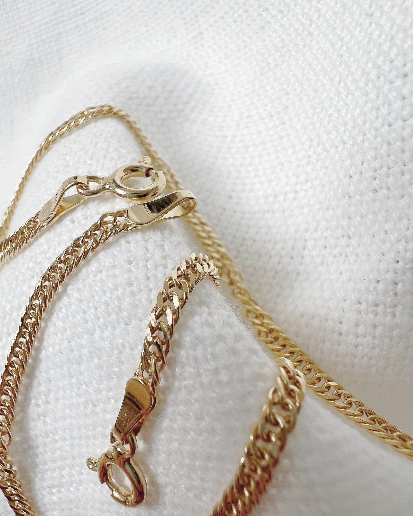 18K Solid Gold Petite Cuban Bracelet, 2.5-3mm Dainty Chain, Minimalist Jewelry