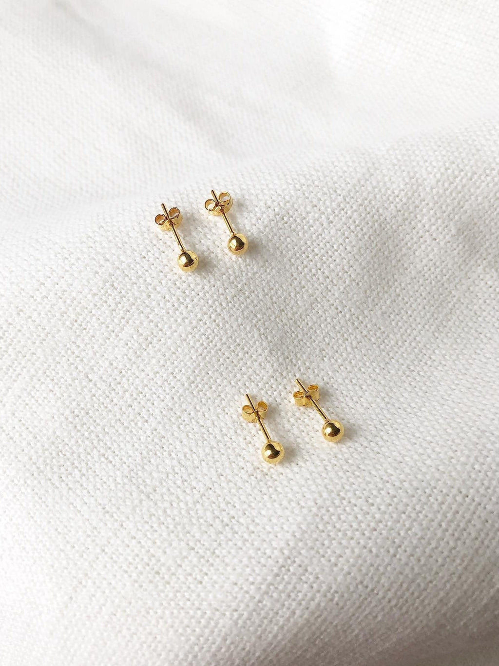 18K Solid Gold Mini Globe Stud Earrings, 3mm Minimalist Dainty Jewelry