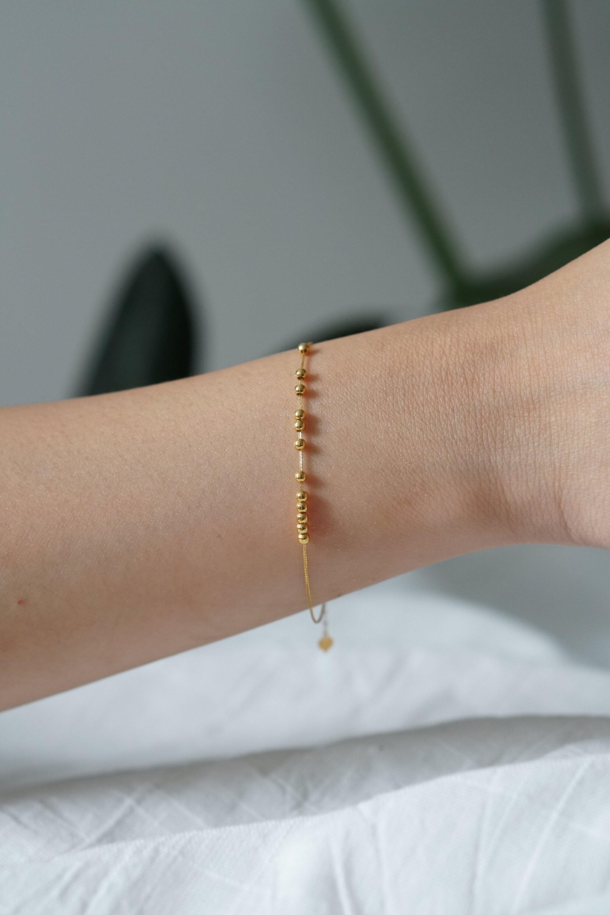 18K Solid Gold Running Beads Bracelet, Adjustable Gold Bracelet, Dainty Minimalist Jewelry, Gift for Her, Au750 Beaded Bracelet
