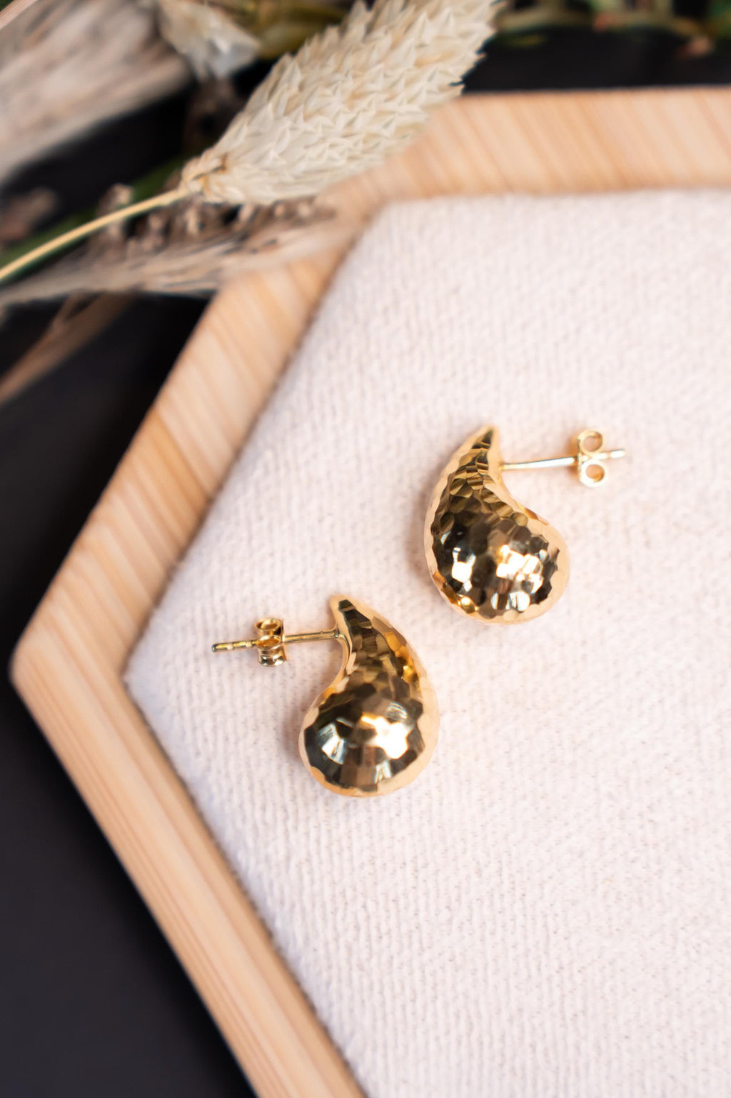 18K Solid Gold Teardrop Earrings, Sparkly Gold Drop Earrings, Dainty Minimalist Everyday Jewelry, Gift for Her