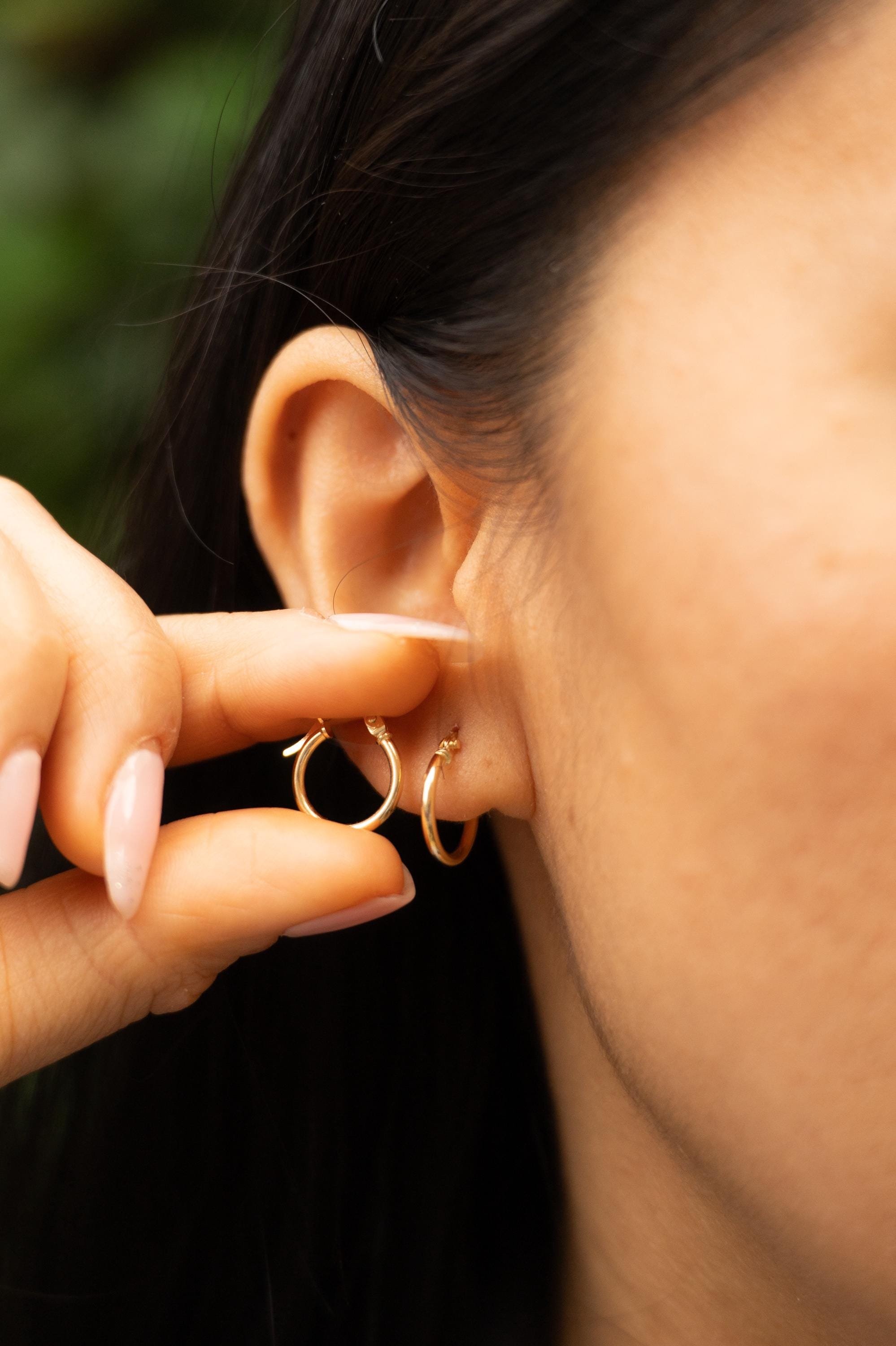 18K Solid Gold Hoop Earrings, 14mm 20mm Gold Hoops, Minimalist Everyday Earrings, Gift for Her