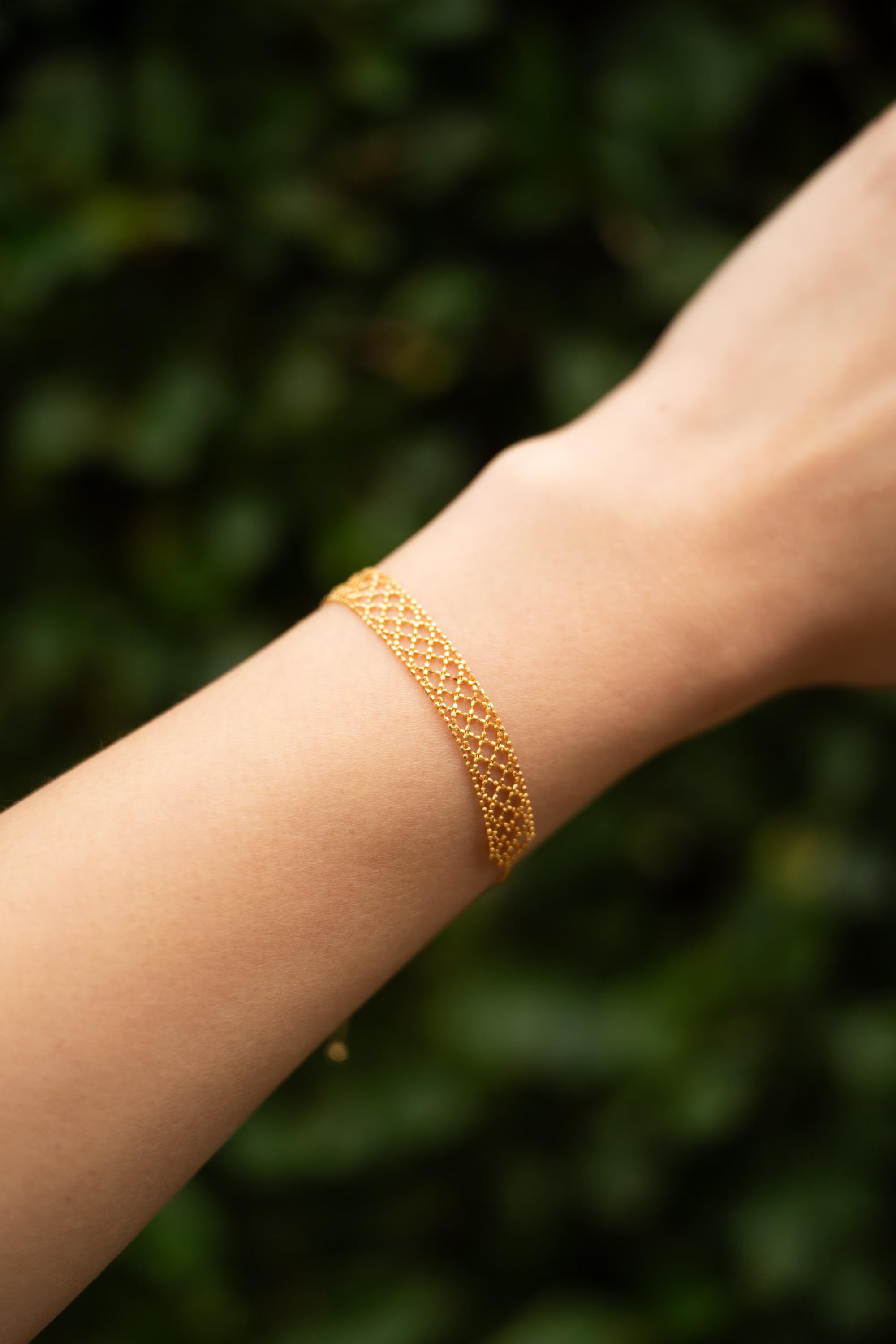 18K Solid Gold Mesh Bracelet, 8mm, Au750, Adjustable, Pinslide and Clasp Lock, Gift For Her, Birthday Gift, Anniversary Gift, Christmas Gift