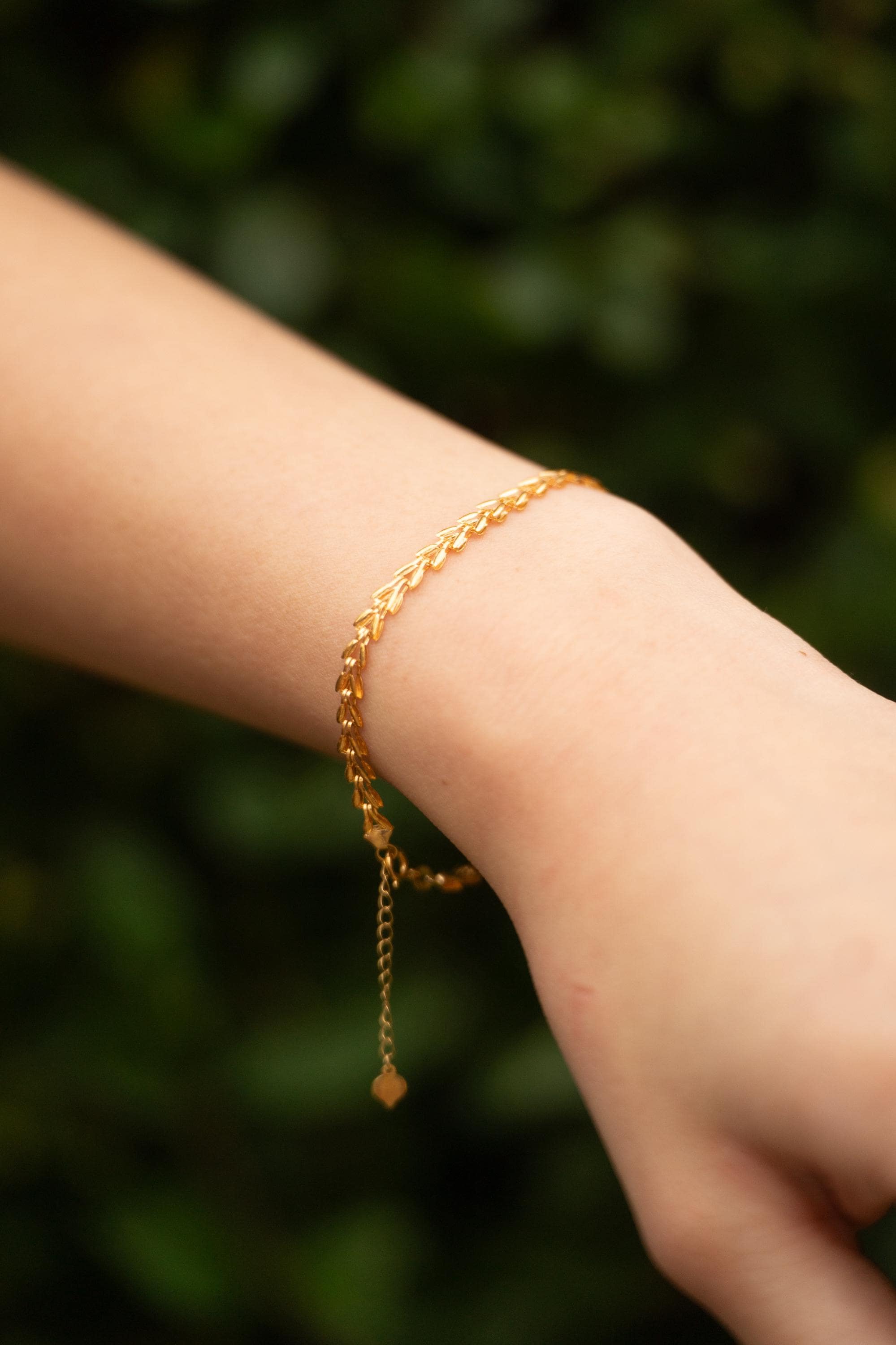 18K Solid Gold Wheat Chain Bracelet, Adjustable Gold Bracelet, Dainty Herringbone Style, Minimalist Everyday Jewelry, Gift for Her