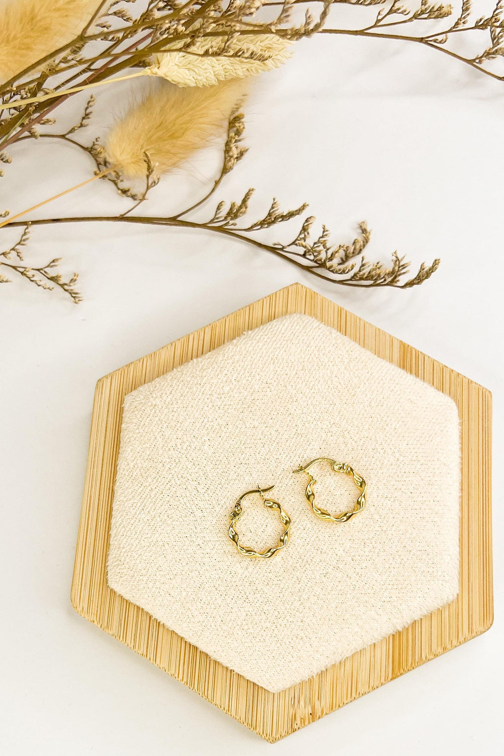 18K Solid Gold Twisted Hoop Earrings 15mm, Rope Twist Gold Hoops, Dainty Minimalist Earrings, Small Everyday Jewelry, Gift for Her
