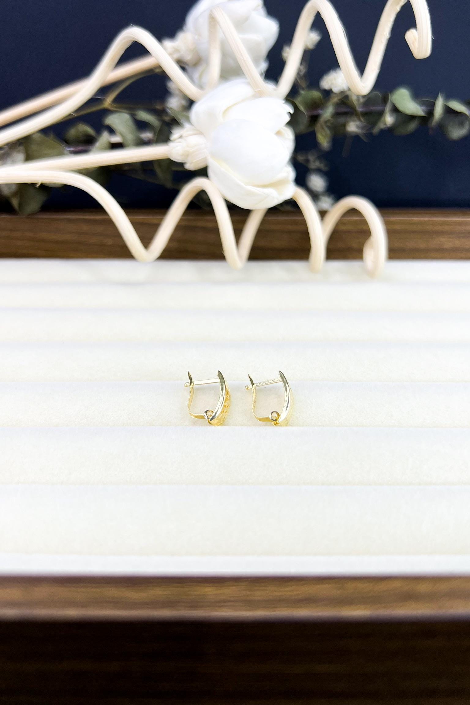 18K Solid Gold Shiny Clip On Earrings, Au750, Dainty, Petite, Gift for Her